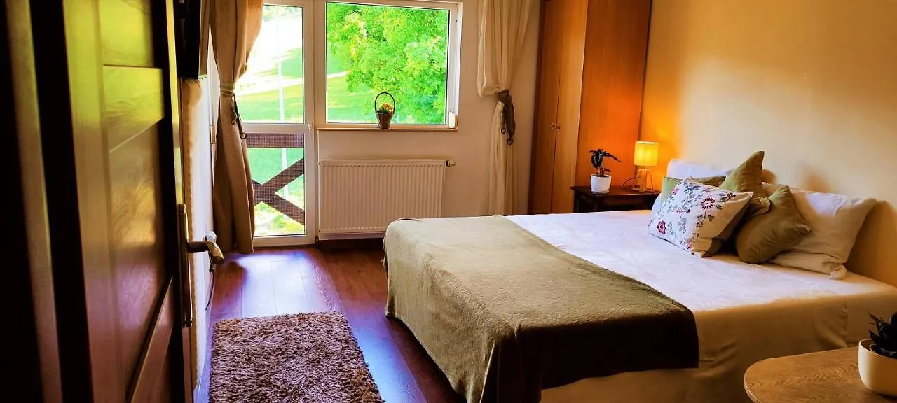 Kwatera prywatna Apartamenty i Pokoje Gorski Widok-Sala Kominkowa Karpacz Polska
