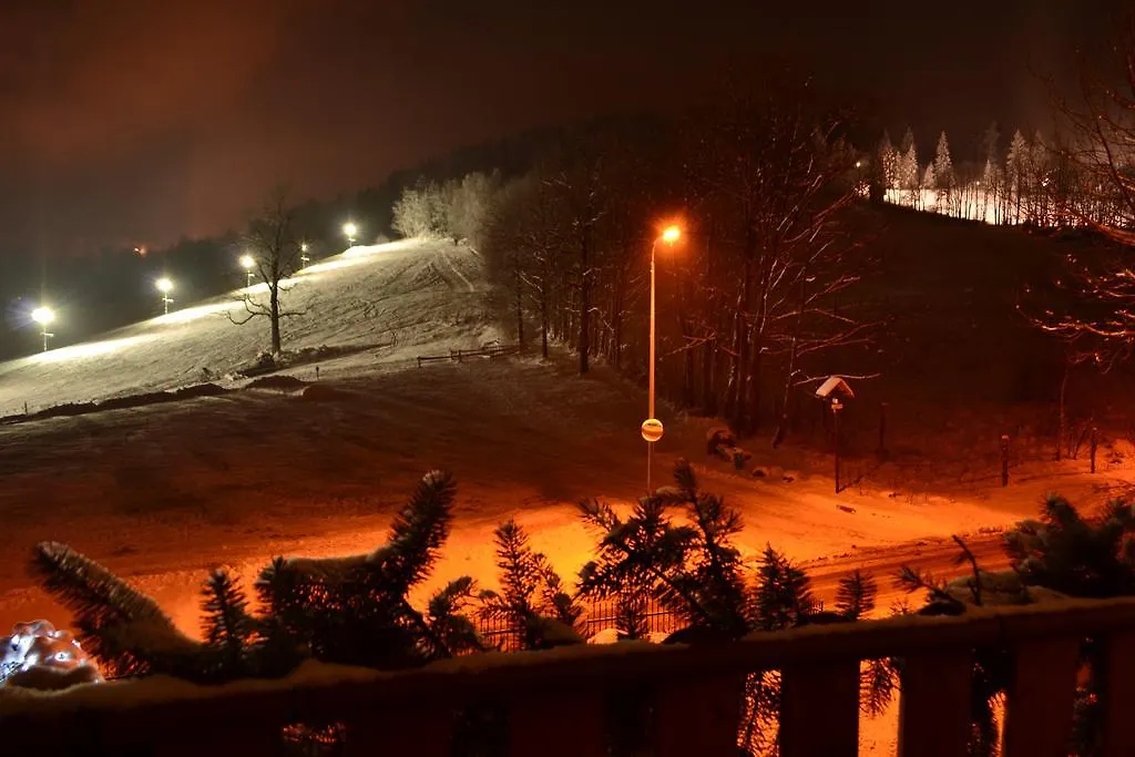 Apartamenty i Pokoje Gorski Widok-Sala Kominkowa Karpacz Polska